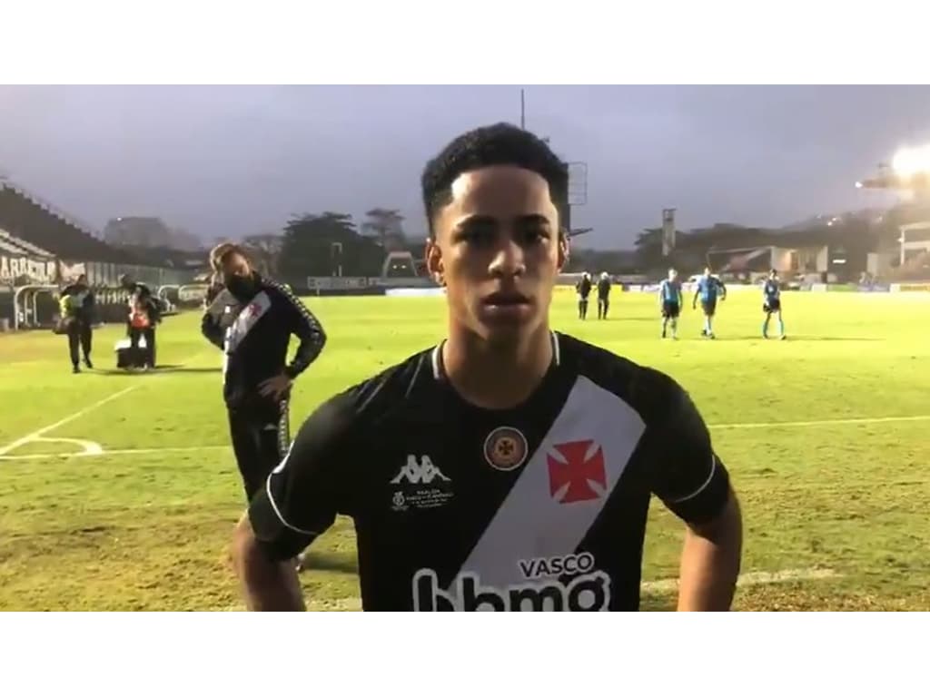 Isso é ser Vasco, o Gigante da Colina. — sou-vasco: É o Flamengo