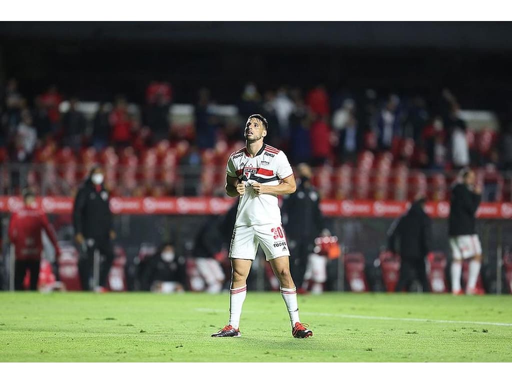 Calleri: É uma honra atingir 100 jogos pelo São Paulo - SPFC