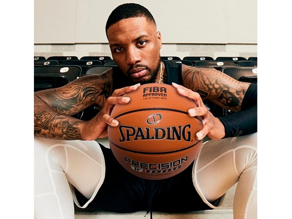 Bola De Basquete Spalding Oficial Silver Nba em Promoção na Americanas