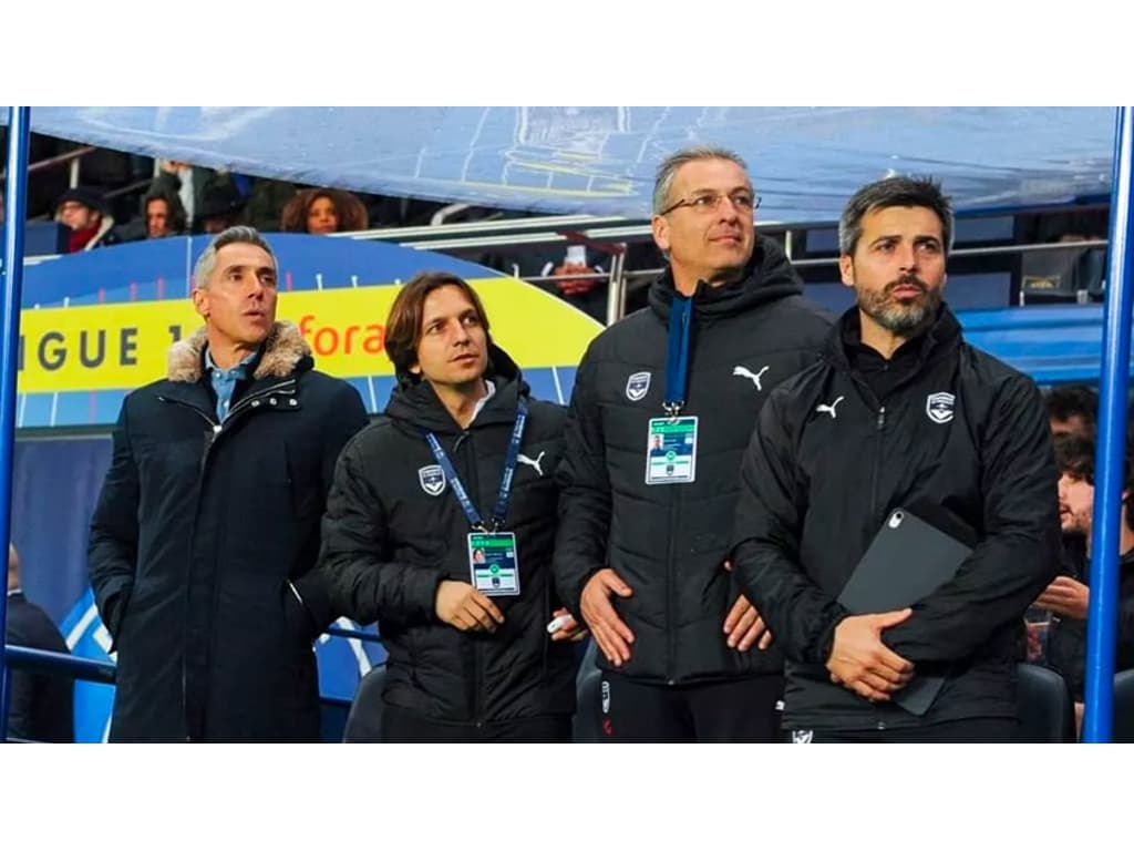 Membros da comissão técnica do Villa Real também deixam o clube