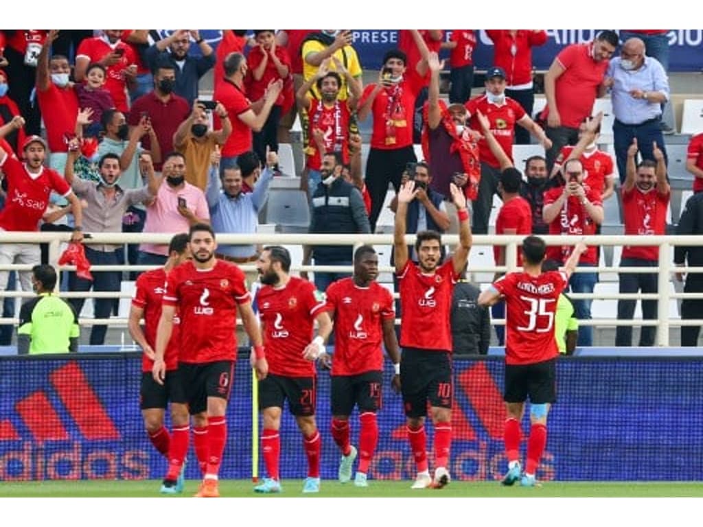 Al Ahly aproveita expulsões do Al Hilal e fica em 3º no Mundial