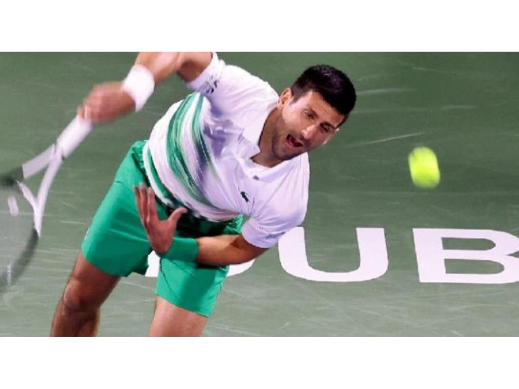 Djokovic vence polonês e vai à semifinal do ATP 500 de Dubai, tênis