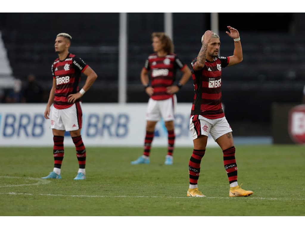 LANCE! Rápido: Diretoria do Flamengo vai falar sobre Diego Alves, técnico  demitido na Alemanha e mais! - Vídeo Dailymotion