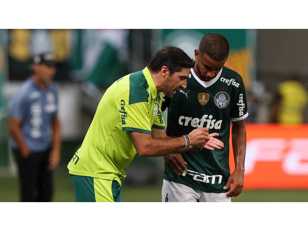 Santos fica próximo de acertar empréstimo com jogador do Palmeiras