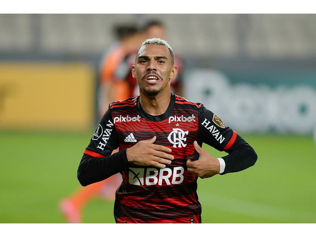 Grupo unido! Jogadores do Flamengo celebram vitória sobre o São