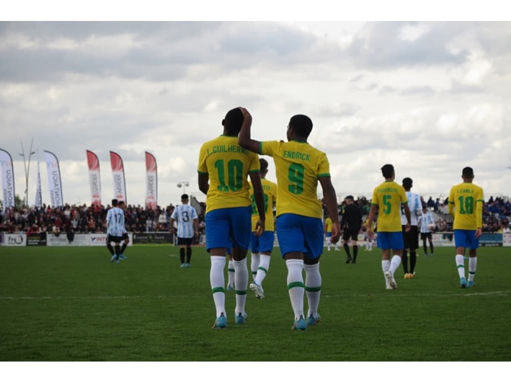 Crias do Palmeiras, Endrick e Luis Guilherme comandam título da Seleção  Brasileira sub-17 - Lance!