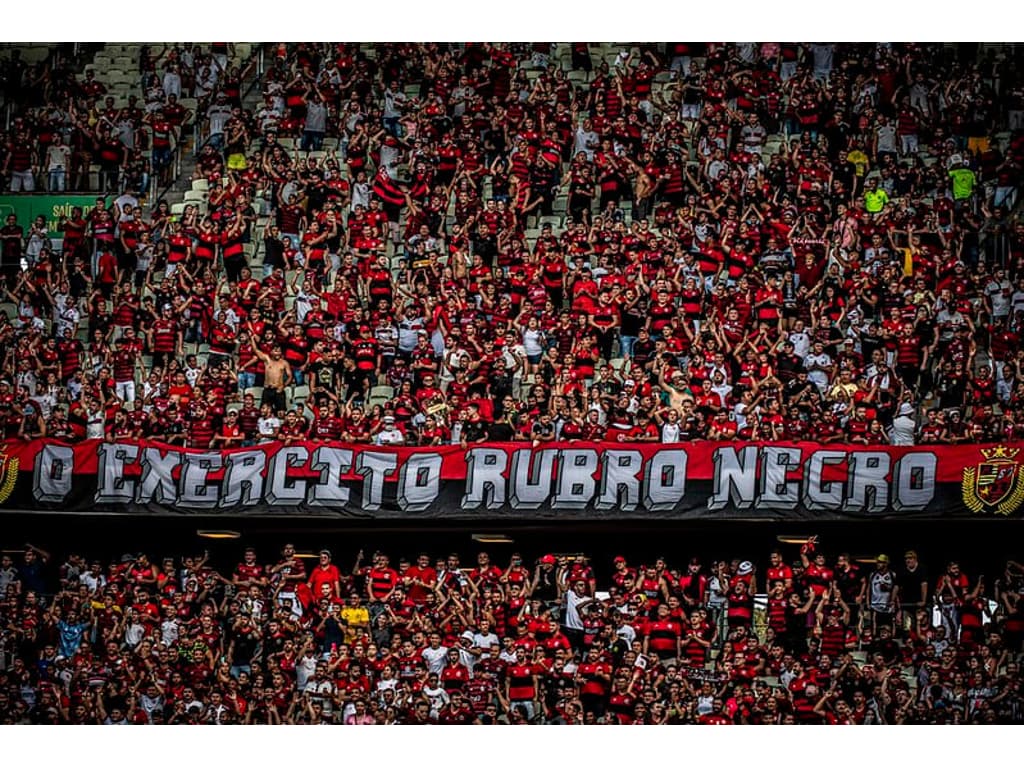 Torcida do Flamengo compra mais da metade dos ingressos para jogo nos  Estados Unidos - Lance!