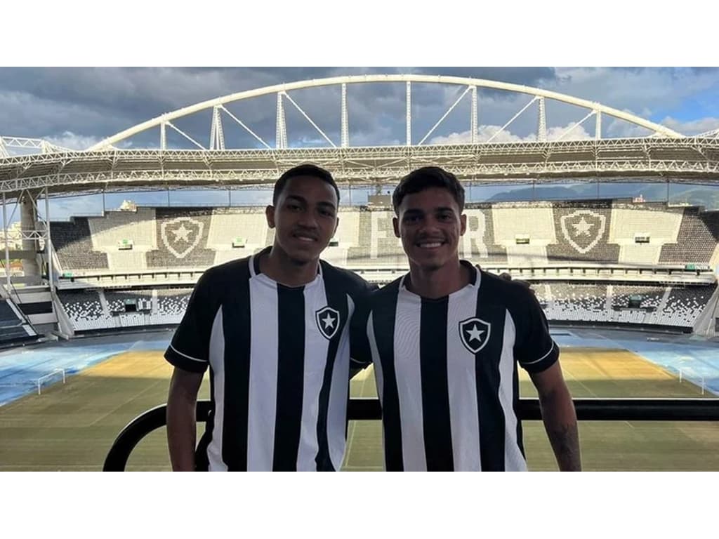 Botafogo fecha contrato com o meia Wesley até dezembro de 2022 - Botafogo  Futebol SA