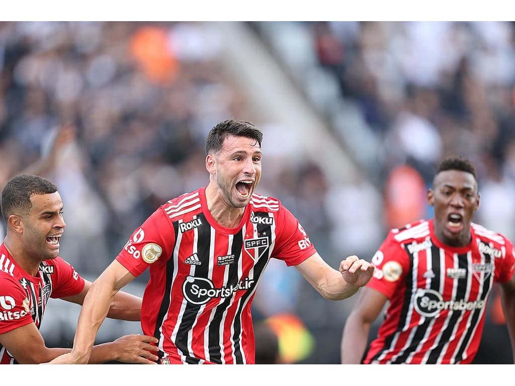 Calleri: É uma honra atingir 100 jogos pelo São Paulo - SPFC