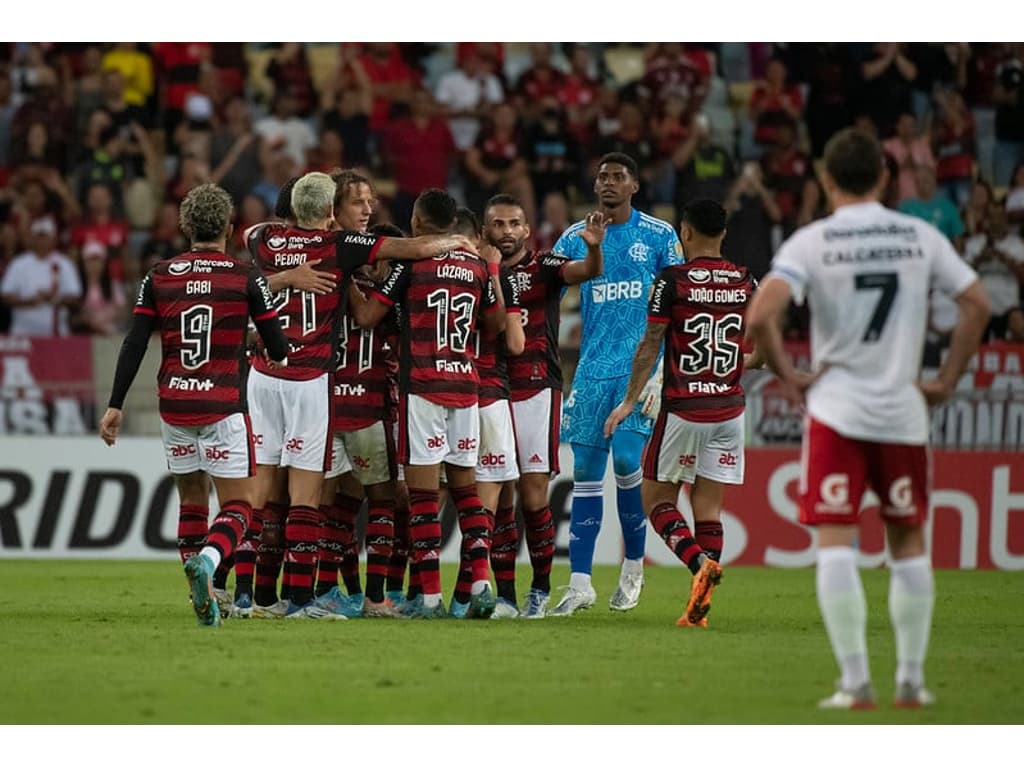 Adversário do Flamengo na Liberta, Emelec vive ótimo momento