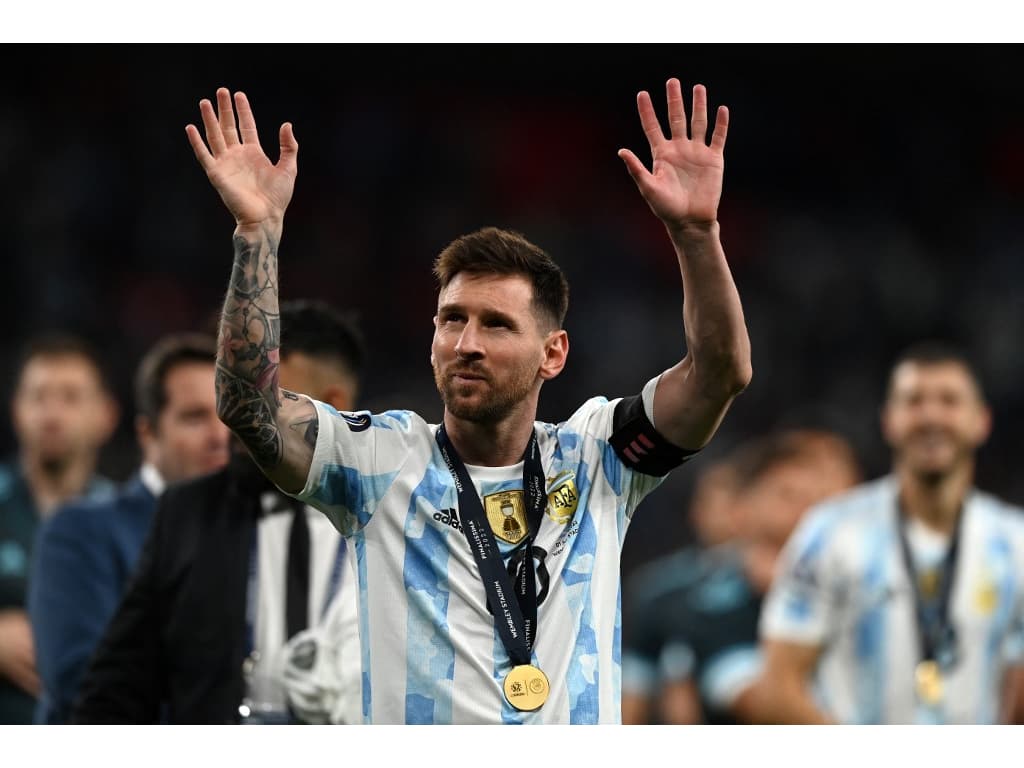 Copa do Mundo pela Argentina é o 42º título da carreira de Messi