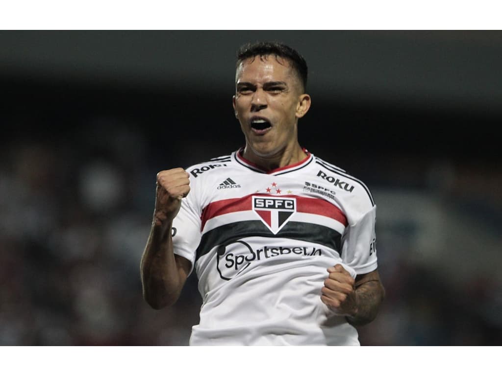 Walce assina renovação com o São Paulo por mais uma temporada, são paulo