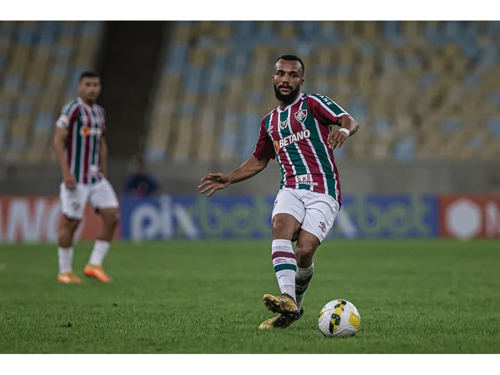 Samuel Xavier defende maneira alternativa de jogar do Fluminense: Não é  sempre que vamos dominar, fluminense