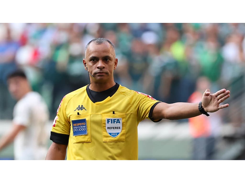 CBF define escala de arbitragem para Red Bull Bragantino x Flamengo