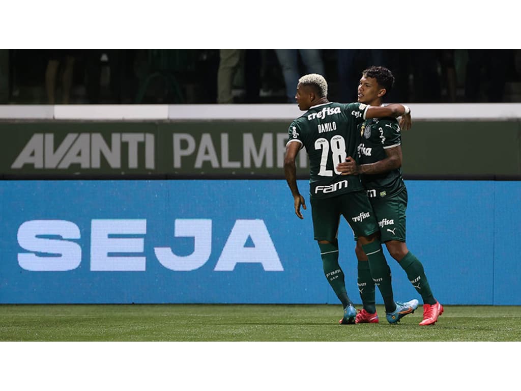 Equipe feminina do Palmeiras ultrapassa a marca de 100 gols em 2022 e vive  grande temporada - ISTOÉ Independente