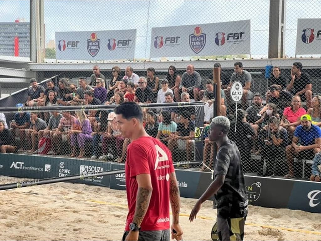 Allan Oliveira e Baran vencem e Brasil vai às quartas na Copa do Mundo de  Beach Tennis