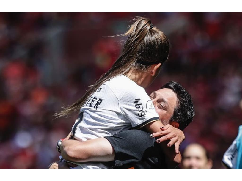 Final Inter x Corinthians tem público histórico no futebol feminino