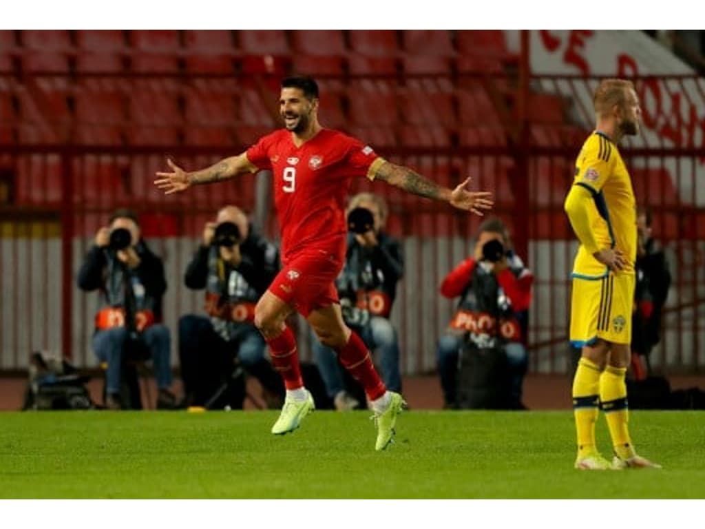 Aleksandar Mitrovic: quem é o sérvio que preocupa a seleção brasileira