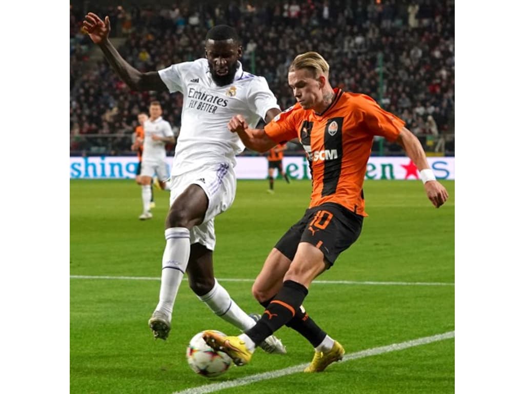 Rüdiger faz dois gols de cabeça, e Chelsea arranca empate com Leicester  fora de casa, futebol inglês