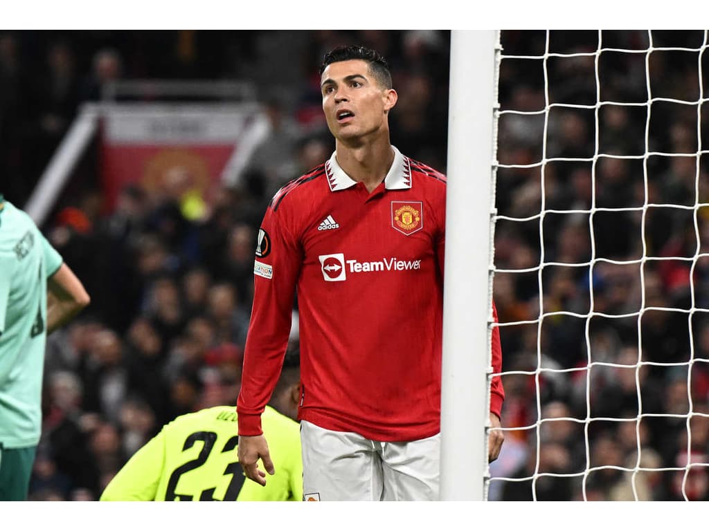 Manchester United conclui contratação de Cristiano Ronaldo