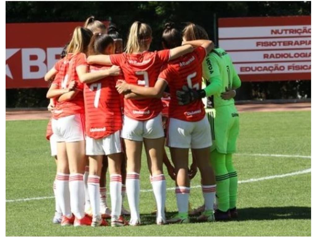 Gurias do Inter enfrentam as meninas do Corinthians na final do