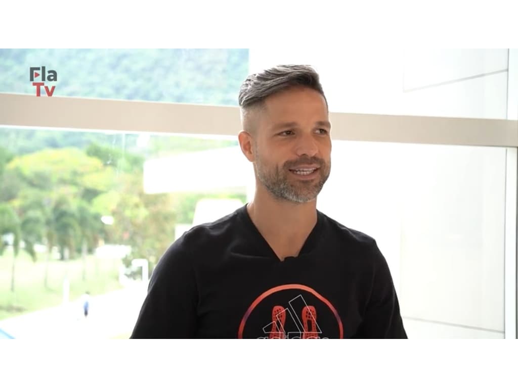 Diego Ribas é o novo embaixador da Escola Flamengo - ABC da Comunicação