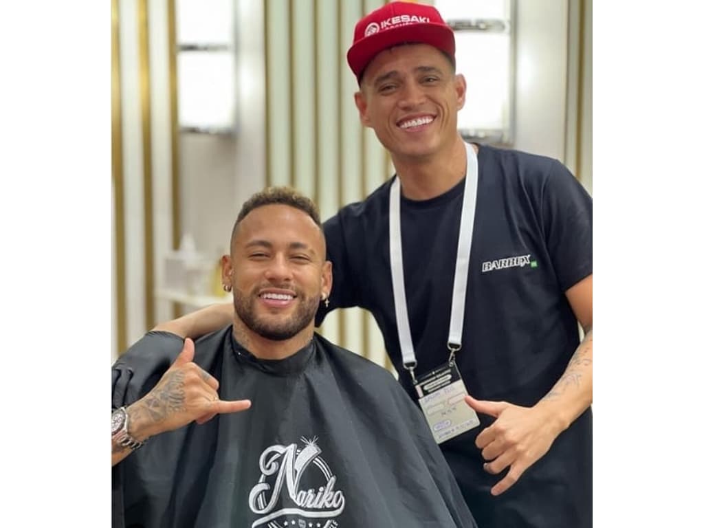 Tapa no visual! Jogadores da Seleção cortam o cabelo antes de viagem para o  Catar; fotos, seleção brasileira