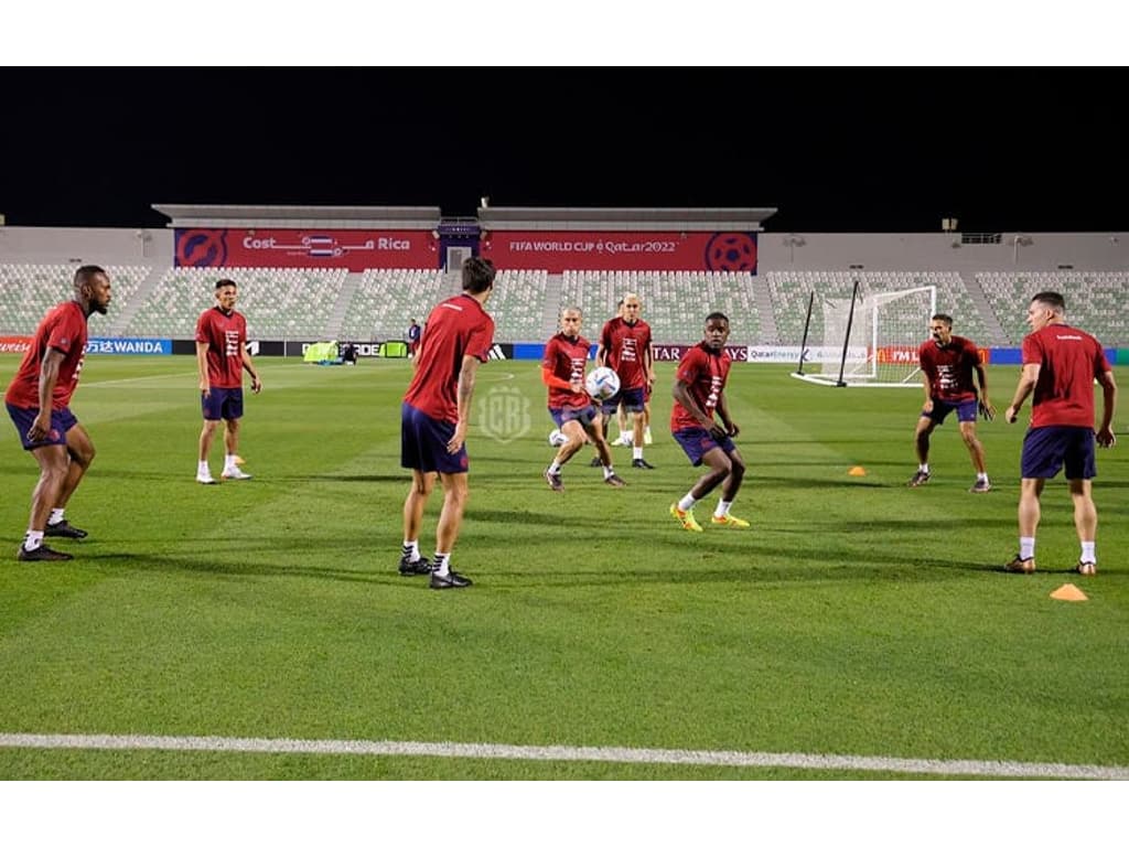 Espanha amassa a Costa Rica e bate recorde com goleada histórica -  23/11/2022 - UOL Esporte