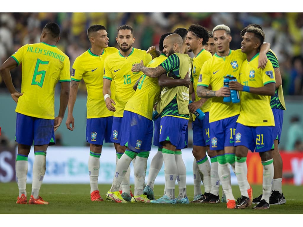 TNT Sports Brasil - HAJA CORAÇÃO, AMIGO! O Galvão não curtiu nada o  resultado do jogo da #SeleçãoBrasileira