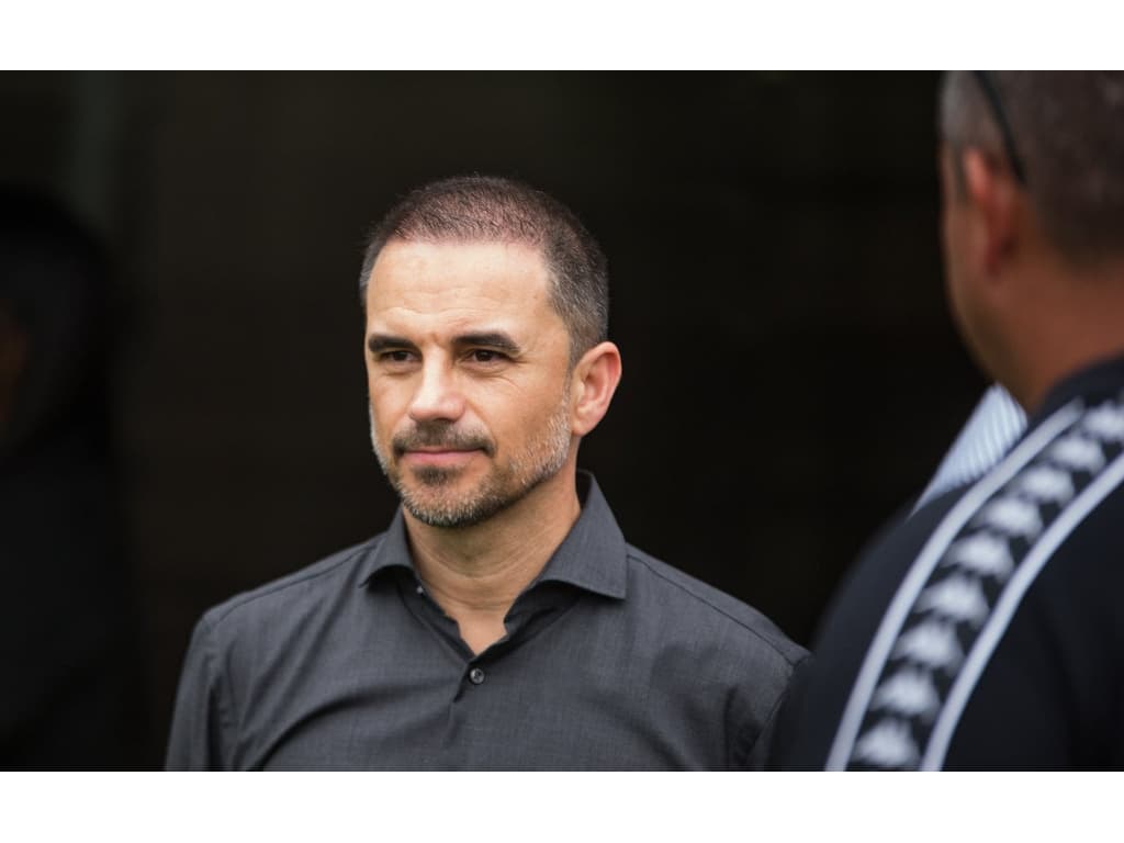 Galo ou Corinthians? Veja a situação do imbróglio envolvendo Rodrigo Caetano