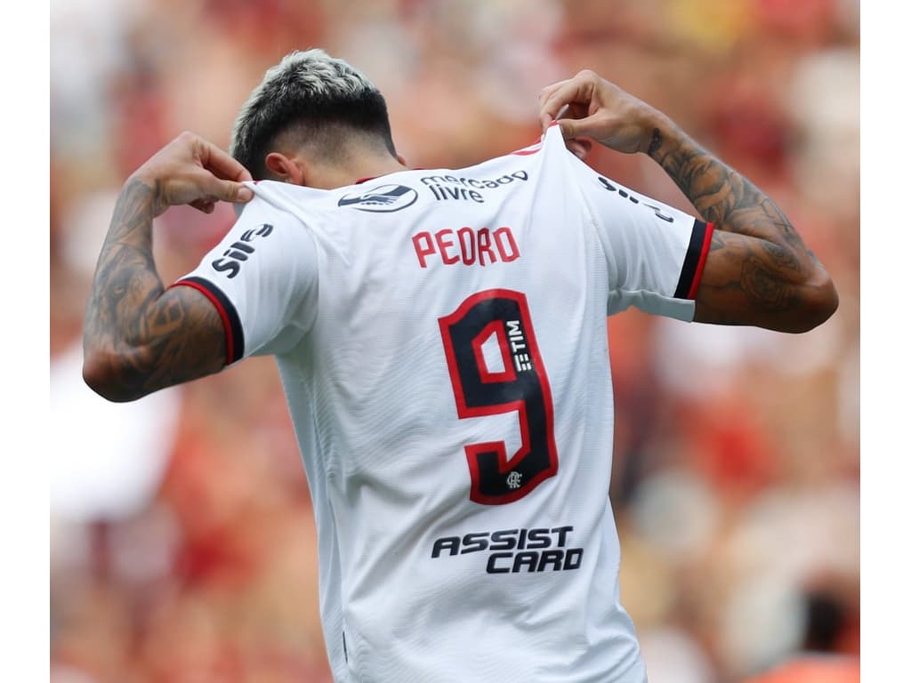 Pedro no Corinthians? seria bom para ambos! eu apoio! Comente! #pedro