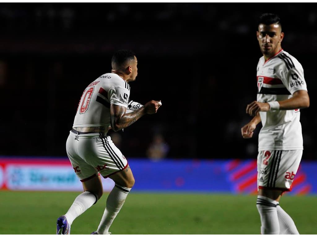 Santo André x Palmeiras, Corinthians x São Paulosaiba onde assistir aos  jogos de domingo - Lance!