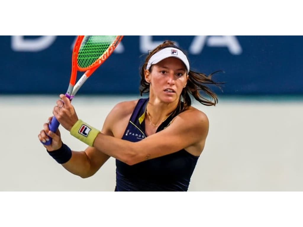 Luisa Stefani conquista primeiro título da temporada no WTA 500 de Adelaide  - Jogada - Diário do Nordeste