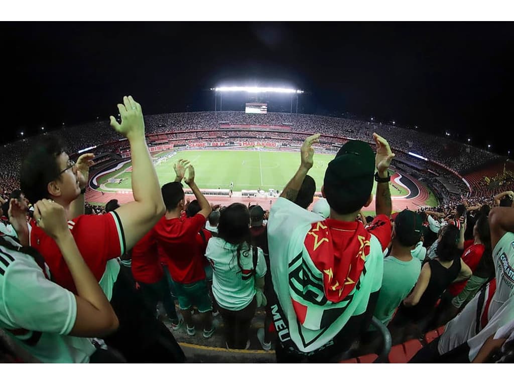 Basquete do São Paulo perde em 1º encontro com torcida no Morumbi