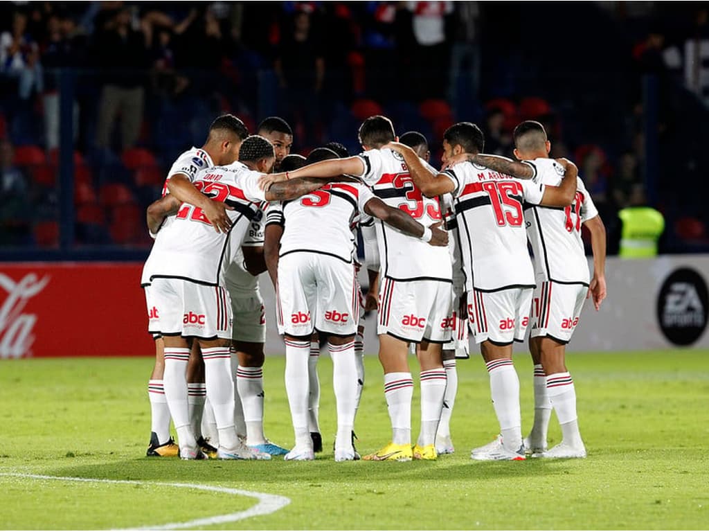 Vou Jogar no Morumbi - VIAJE NO MESMO AVIÃO DO SÃO PAULO FC