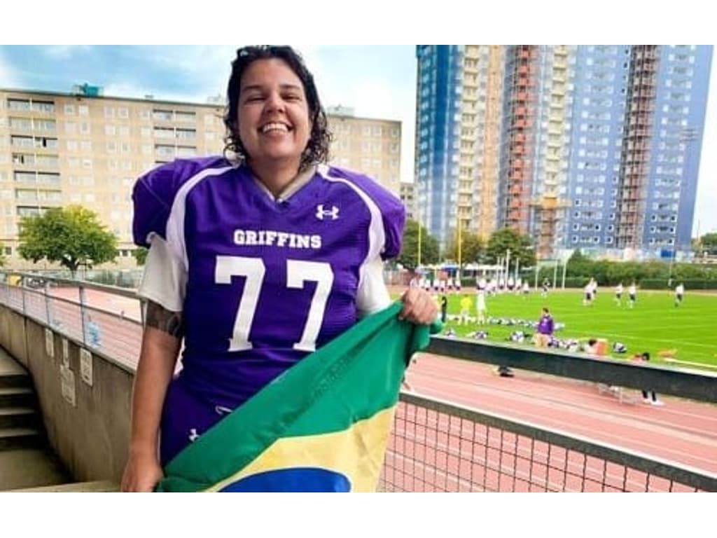 TEM VERDE E AMARELO NA BOLA OVAL!  Futebol Americano e Brasileiro