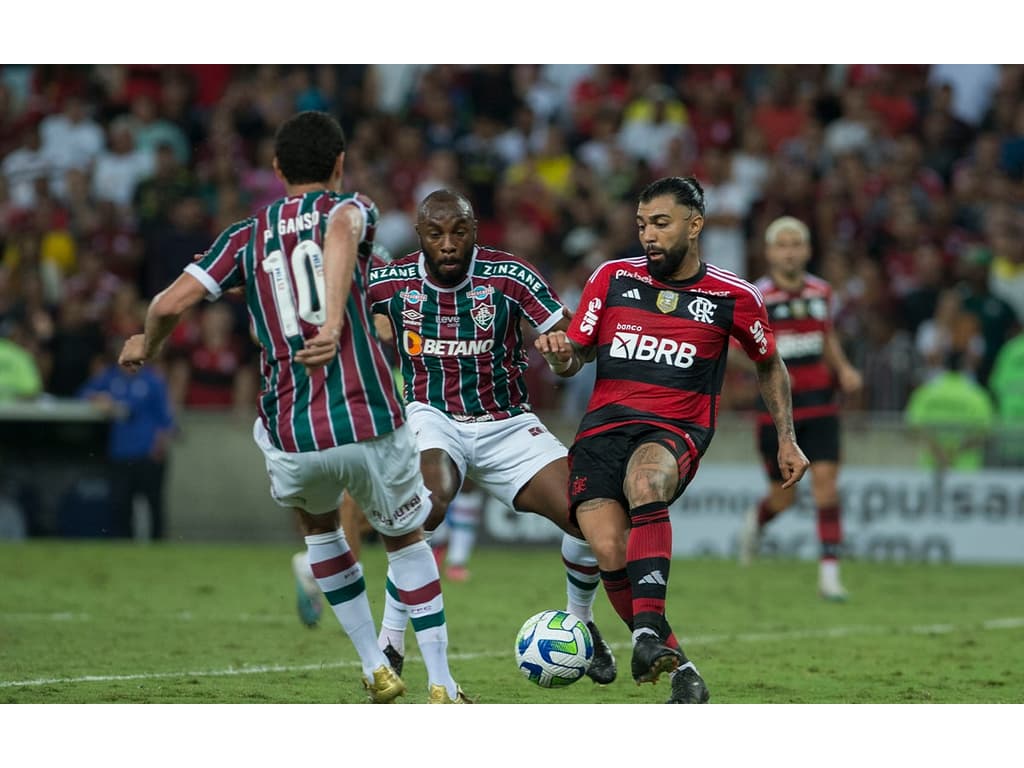 Copa do Brasil: Flamengo domina, cria chances, mas Fluminense segura empate  com um a menos - Lance!