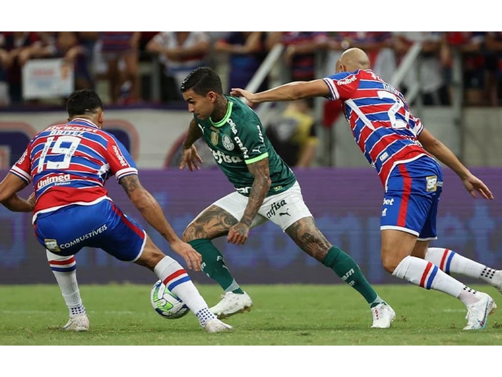Palmeiras perde invencibilidade de 15 jogos, mas avança para as quartas da  Copa do Brasil