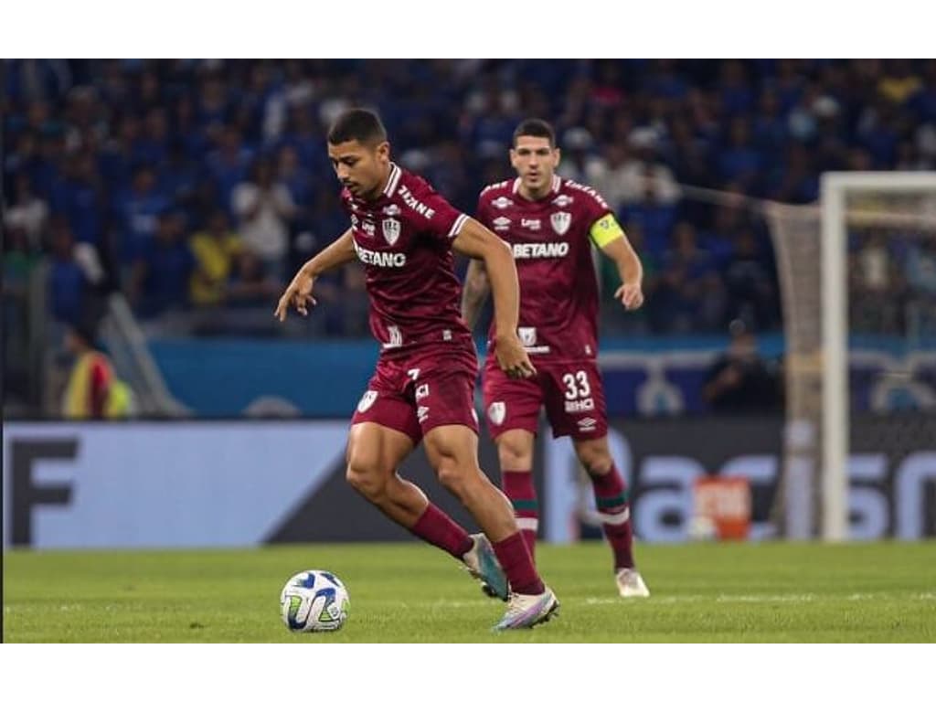 Lance Ignorado pela COMISSÃO DE ARBITRAGEM em jogo do Cruzeiro