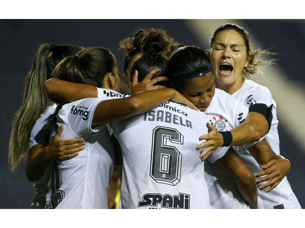 Paulista Feminino: São Paulo vence Corinthians e larga em vantagem