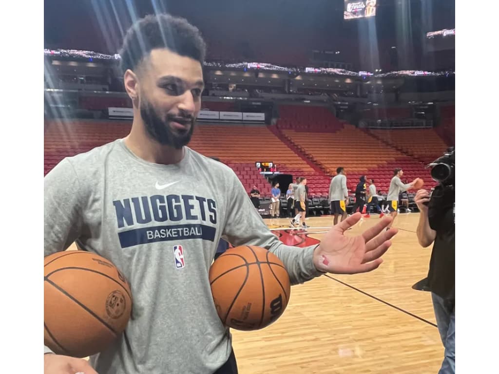 IMAGEM FORTE: Jamal Murray queima mão no Jogo 3 das Finais da NBA, nba