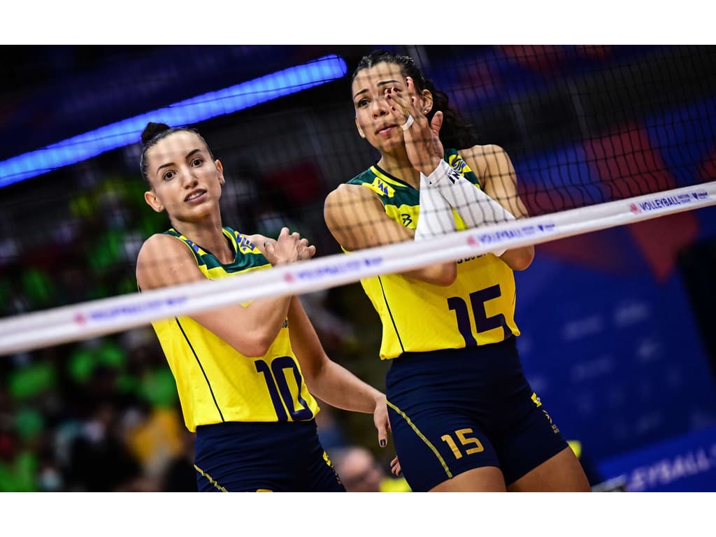 Vôlei Feminino: Brasil leva jogo para o tie-break, mas perde para o Canadá  na Liga das Nações - ISTOÉ Independente