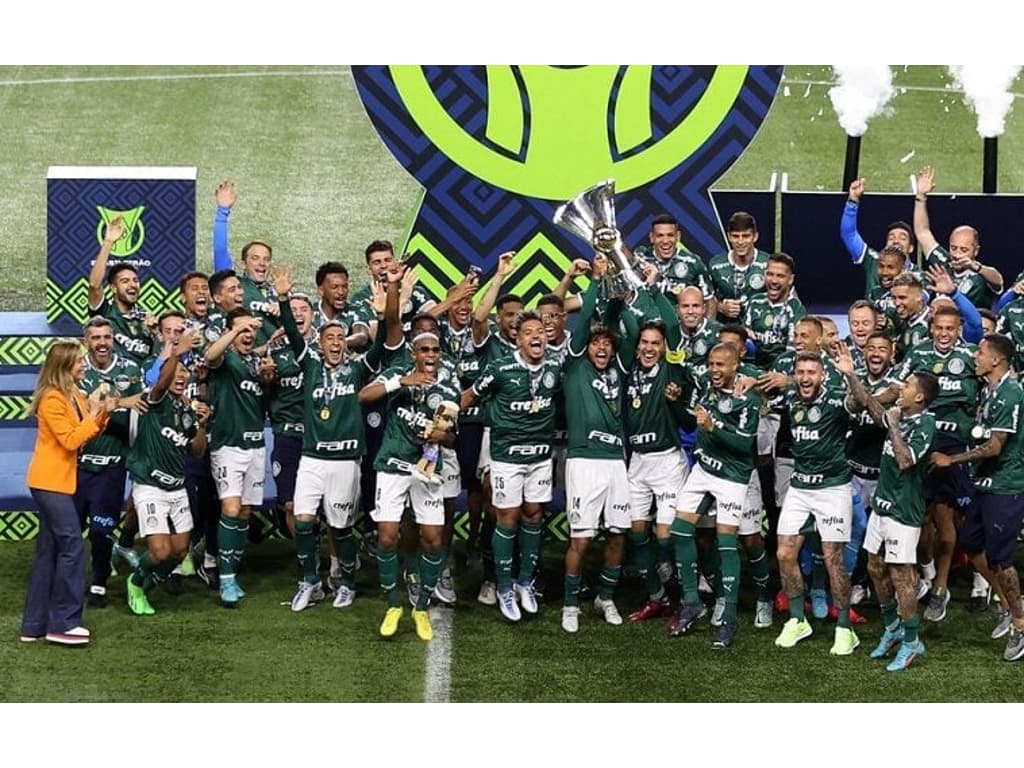 Palmeiras empata, mas se consagra campeão do Brasileirão 2023 -  Entretenimento