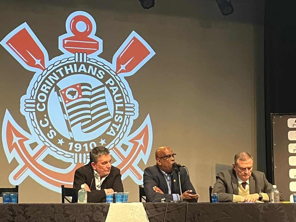 Estádio, títulos e dinastia: o que está em jogo na eleição do Corinthians