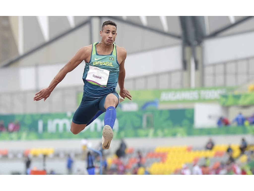 Brasileiro do salto triplo vence em Ohio e obtém índice para o Pan