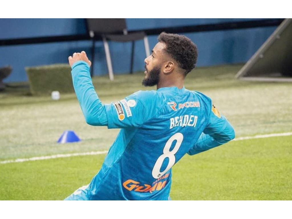 Zenit apresenta proposta por Wendel - Camarote Leonino