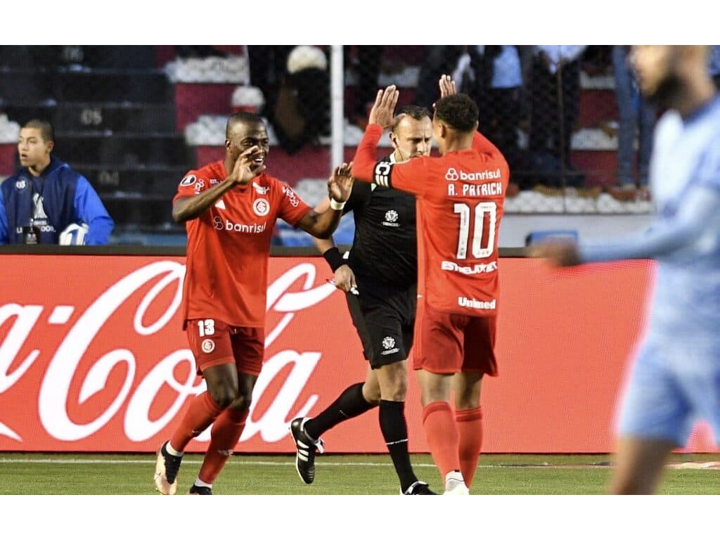 Libertadores: Internacional segura pressão e vence o Bolívar por 1 a 0 na  ida das quartas de final