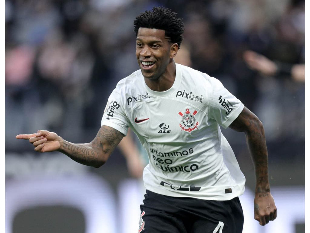 ATUAÇÕES: Trio brilha em virada do Corinthians - Lance!