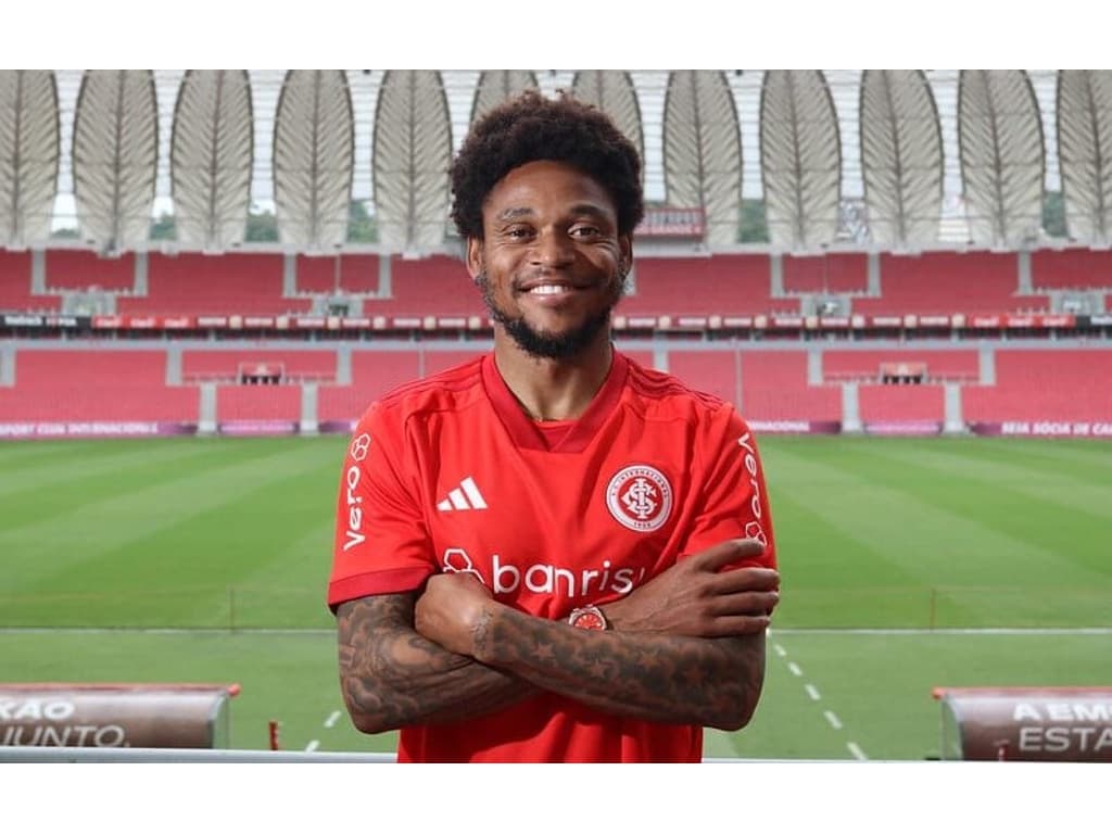 Spartak Moscou processa torcedor do CSKA por comentário racista sobre Luiz  Adriano, diz emissora, futebol internacional