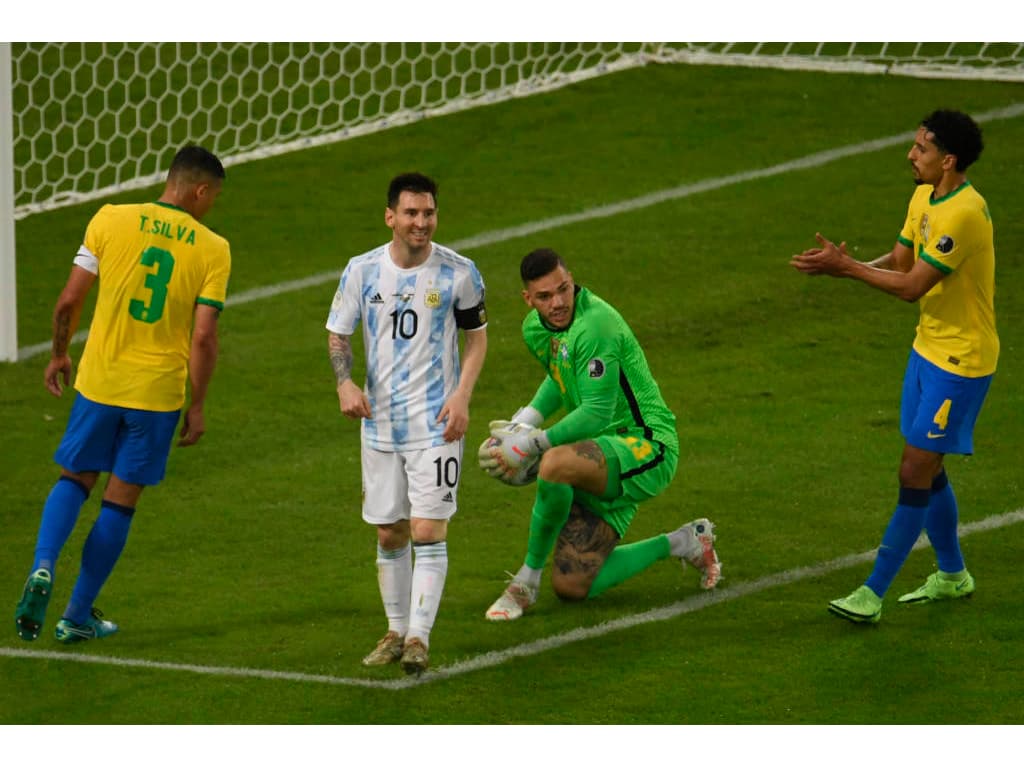 Pague 10, ganhe um grátis: ingressos para Brasil x Argentina entra no 2º  lote com promoção, am